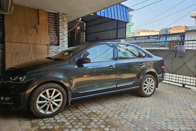Volkswagen Vento 1.5 Highline Plus AT 16 Alloy Second-hand 2017 Volkswagen Vento 1.5 Highline Plus AT 16 Alloy for sale in Patna