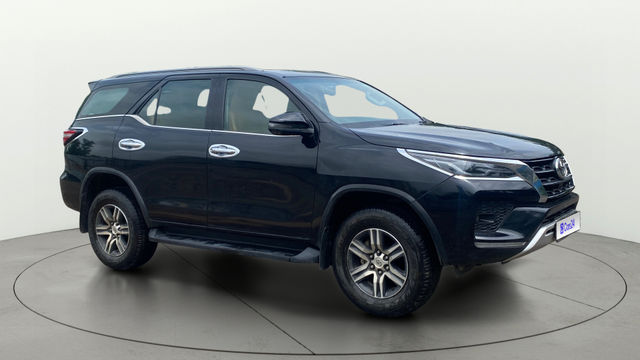Second-hand 2023 Toyota Fortuner 4X2 Diesel AT for sale in Thane