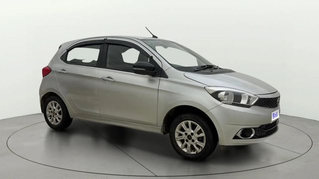 Tata Tiago 1.2 Revotron XZ Second-hand 2016 Tata Tiago 1.2 Revotron XZ for sale in New Delhi