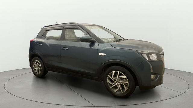 Mahindra XUV300 W6 Second-hand 2024 Mahindra XUV300 W6 for sale in Ghaziabad