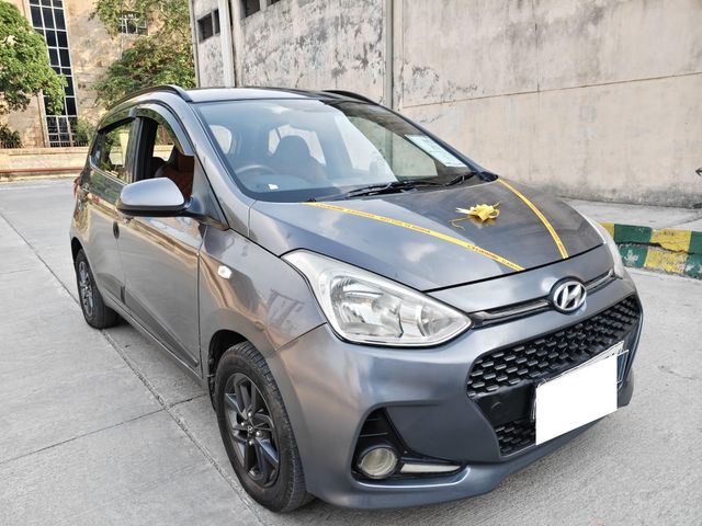 Hyundai Grand i10 Magna CNG Second-hand 2017 Hyundai Grand i10 Magna CNG for sale in Noida