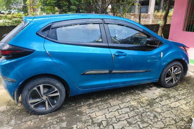 Tata Altroz XZ BSVI Second-hand 2021 Tata Altroz XZ BSVI for sale in Tinsukia