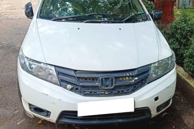Honda City 1.5 V MT Sunroof Second-hand 2012 Honda City 1.5 V MT Sunroof for sale in Khammam