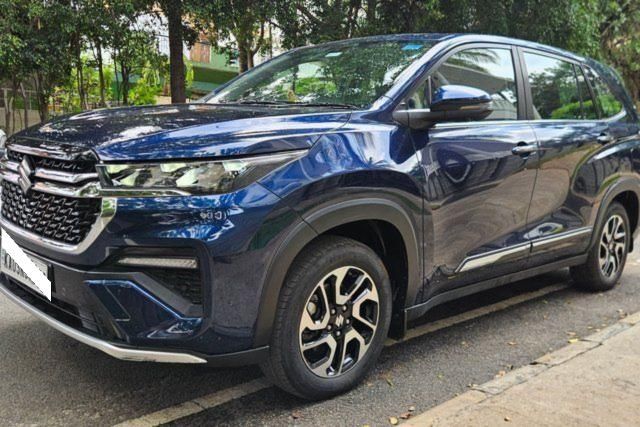 Second-hand 2023 Maruti Suzuki Invicto Alpha Plus 7Str for sale in Bangalore