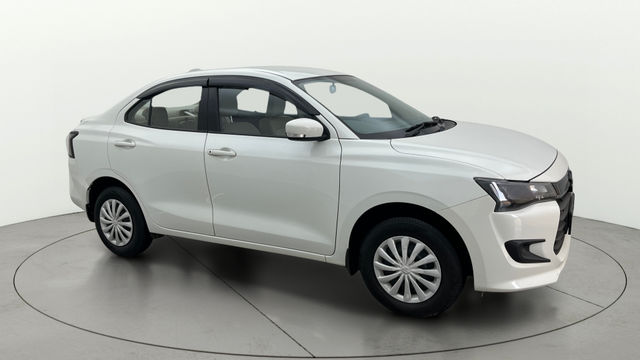 Second-hand 2025 Maruti Suzuki Dzire VXI AT BSVI for sale in Bangalore