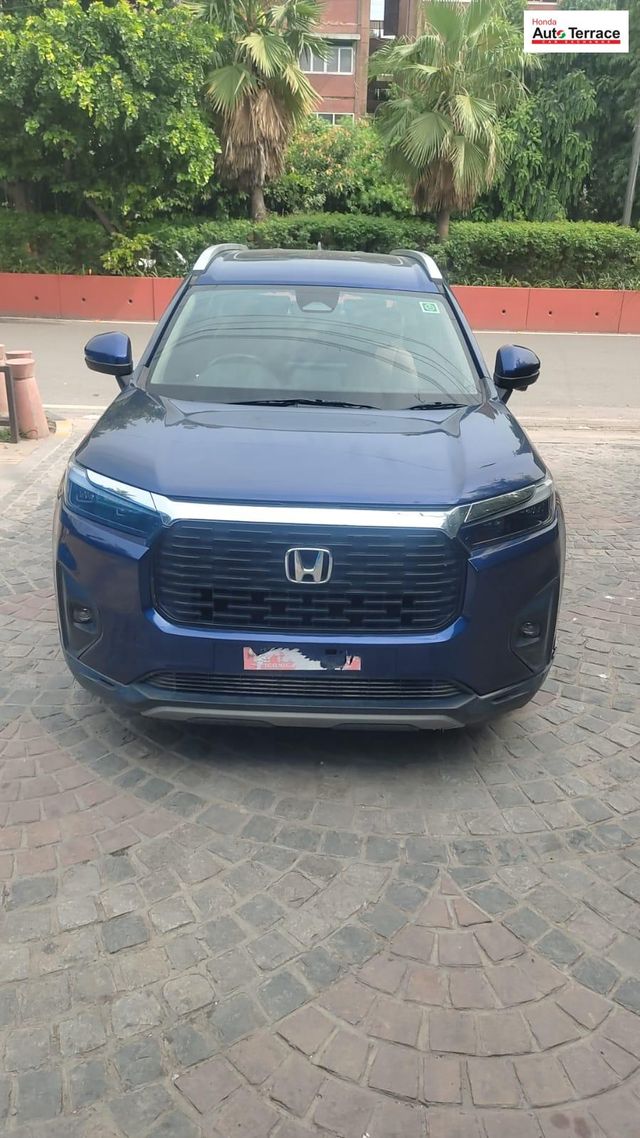 Second-hand 2024 Honda Elevate ZX CVT for sale in New Delhi