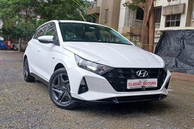 Second-hand 2021 Hyundai i20 Sportz IVT BSVI for sale in Mumbai
