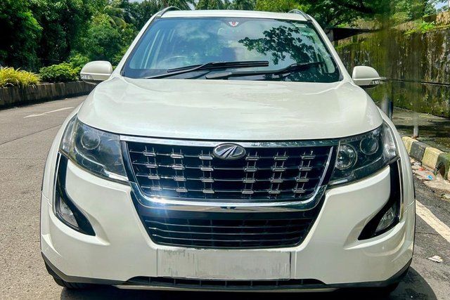 Second-hand 2019 Mahindra XUV500 W11 AT BSIV for sale in Mumbai