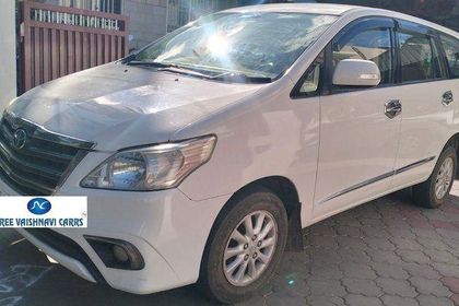 Used 2.5 VX (Diesel) 7 Seater