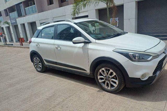 Hyundai i20 Active 1.2 S Second-hand 2015 Hyundai i20 Active 1.2 S for sale in Pune