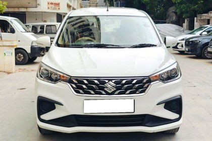 2025 मारुति सुजुकी अर्टिगा VXi CNG