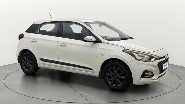 Second-hand 2018 Hyundai i20 Petrol CVT Asta for sale in Chennai