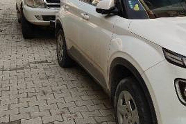 Second-hand 2022 Hyundai Venue S Plus for sale in Shahjahanpur