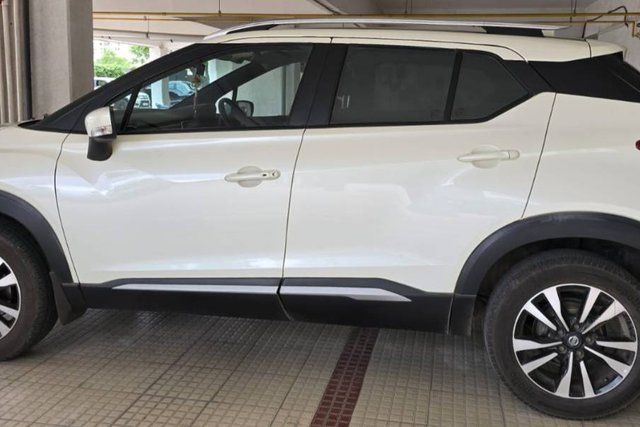 Second-hand 2021 Nissan Kicks 1.3 Turbo XV CVT for sale in Pune