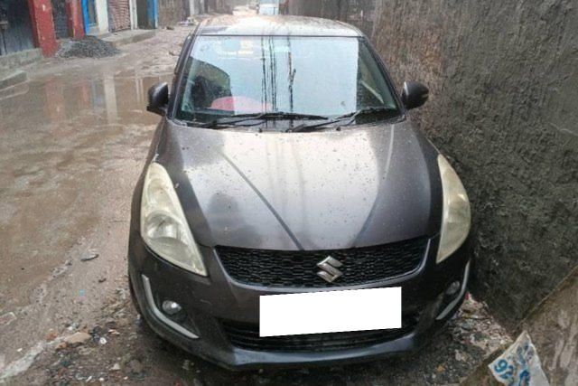 Second-hand 2015 Maruti Suzuki Swift VXI for sale in New Delhi