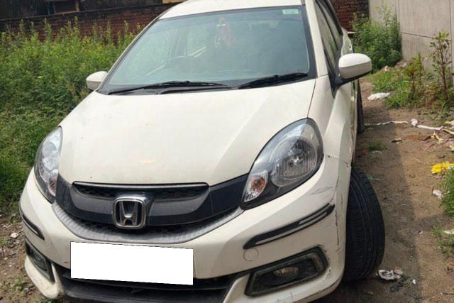 Honda Mobilio S i-DTEC Second-hand 2015 Honda Mobilio S i-DTEC for sale in Muzaffarnagar