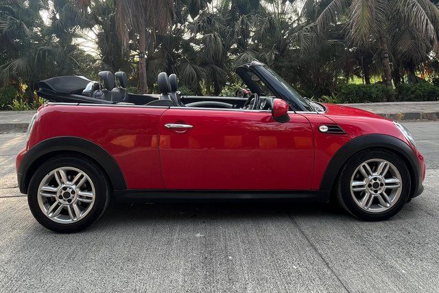 Mini Cooper Convertible S 1.6 Second-hand 2013 Mini Cooper Convertible S 1.6 for sale in Mumbai