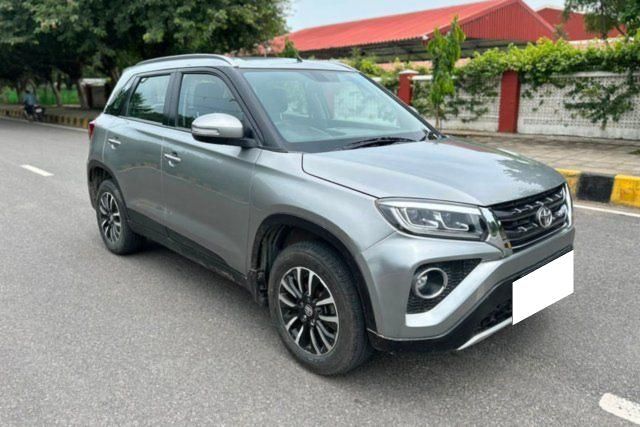 Second-hand 2022 Toyota Urban cruiser Premium AT for sale in New Delhi