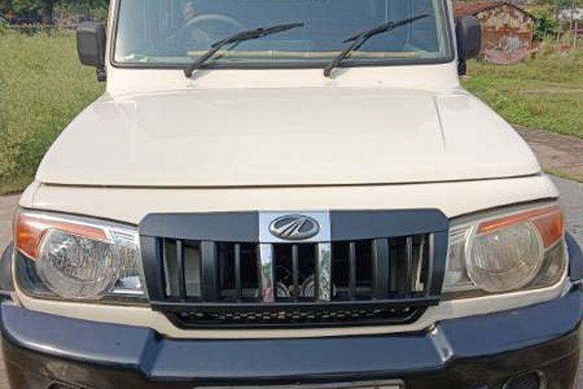Mahindra Bolero DI NON AC BS III White Second-hand 2014 Mahindra Bolero DI NON AC BS III White for sale in Bokaro