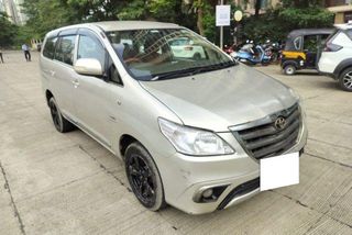 Used 2.5 G (Diesel) 8 Seater BS III