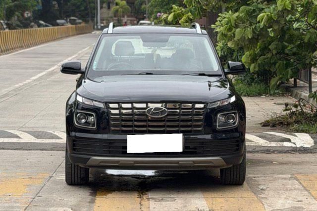 Hyundai Venue SX Diesel Second-hand 2024 Hyundai Venue SX Diesel for sale in Mumbai