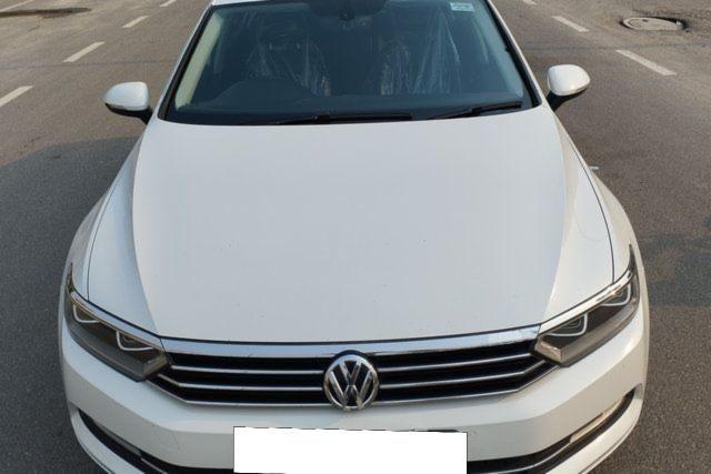 Volkswagen Passat 2.0 TDI AT Comfortline Second-hand 2019 Volkswagen Passat 2.0 TDI AT Comfortline for sale in New Delhi