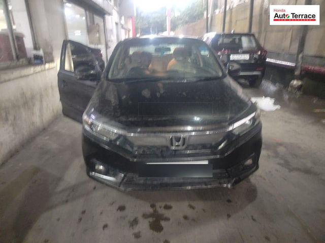 Second-hand 2019 Honda Amaze VX CVT Petrol for sale in New Delhi