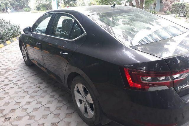 Second-hand 2019 Skoda Superb Style 1.8 TSI AT for sale in Gurgaon