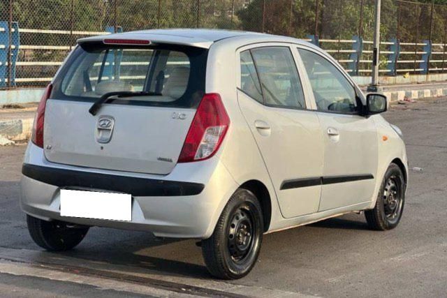 Hyundai i10 Sportz 1.2 Second-hand 2009 Hyundai i10 Sportz 1.2 for sale in Osmanabad