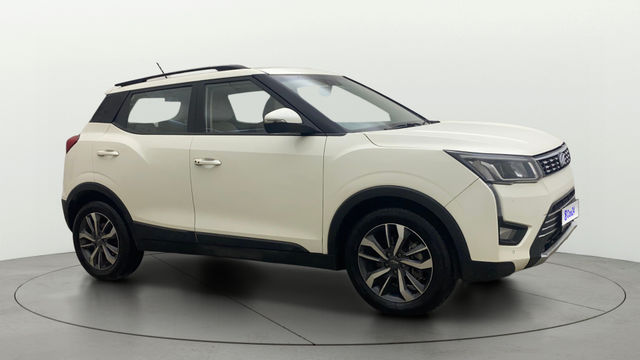 Second-hand 2021 Mahindra XUV300 W8 AMT Diesel BSVI for sale in Hyderabad