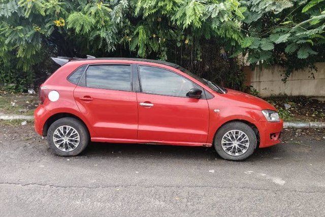 Second-hand 2010 Volkswagen Polo Petrol Trendline 1.2L for sale in Mysore
