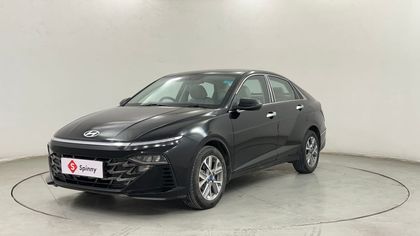 2024 Hyundai Verna एसएक्स Opt