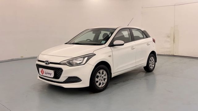 Second-hand 2016 Hyundai i20 Magna 1.2 for sale in Agra