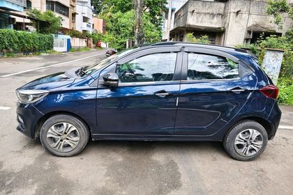 2022 Tata Tiago XZ प्लस सीएनजी बीएस6