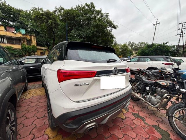 MG Gloster Sharp 6-Str Second-hand 2021 MG Gloster Sharp 6-Str for sale in Indore