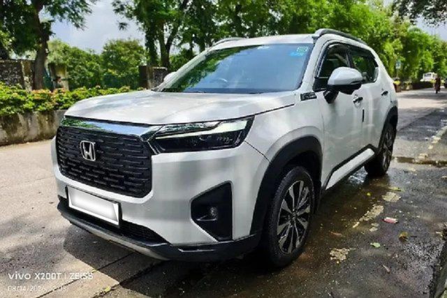 Second-hand 2024 Honda Elevate ZX CVT for sale in Mumbai