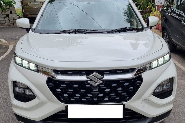 Second-hand 2024 Maruti Suzuki FRONX Zeta Turbo AT for sale in Bangalore