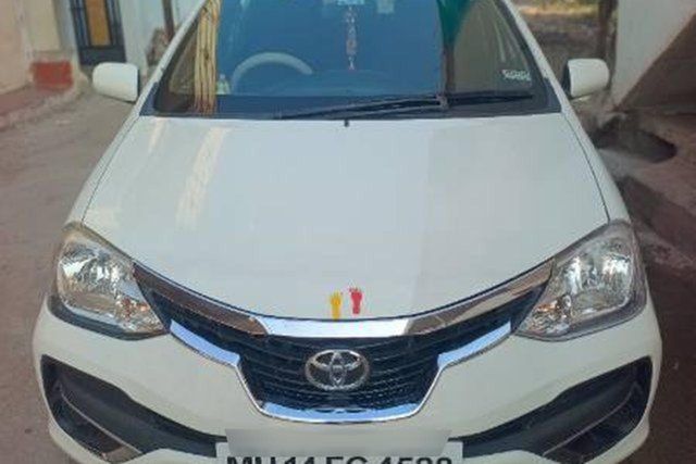 Toyota Etios GD Second-hand 2016 Toyota Etios GD for sale in Nanded