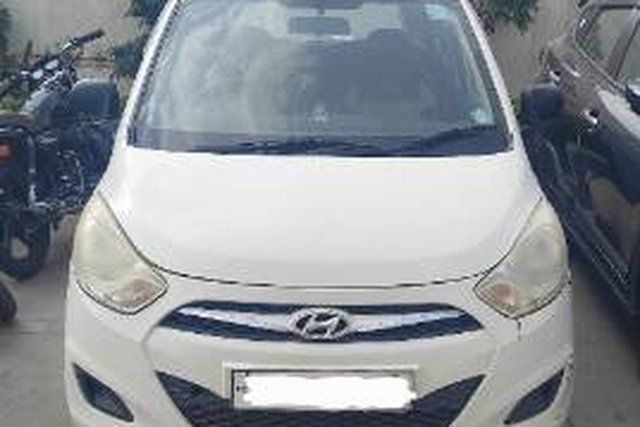 Second-hand 2013 Hyundai i10 Era for sale in Jaipur