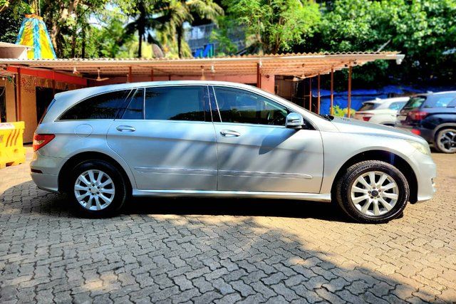 Mercedes-Benz R-Class R350 CDI 4MATIC Second-hand 2013 Mercedes-Benz R-Class R350 CDI 4MATIC for sale in Mumbai