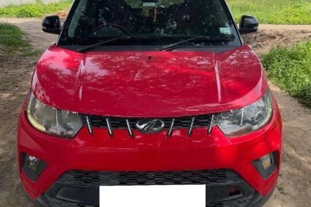 Mahindra KUV 100 NXT D75 K8 Second-hand 2019 Mahindra KUV 100 NXT D75 K8 for sale in Warangal
