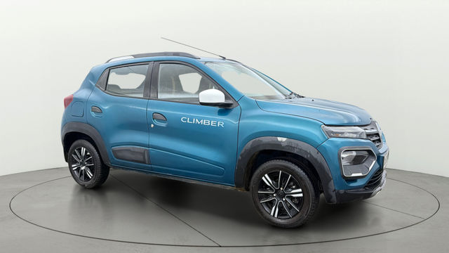 Second-hand 2022 Renault KWID Climber 1.0 AMT Opt for sale in New Delhi