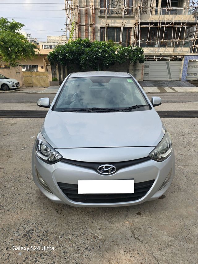 Second-hand 2014 Hyundai i20 Sportz 1.2 for sale in Jaipur