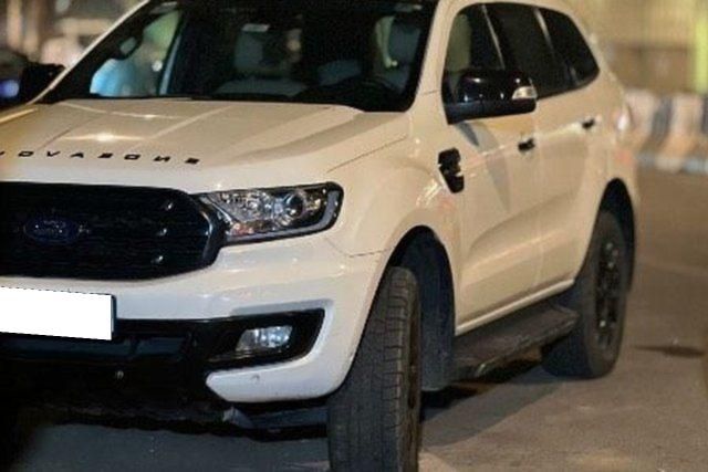 Second-hand 2019 Ford Endeavour 3.2 Titanium AT 4X4 for sale in New Delhi
