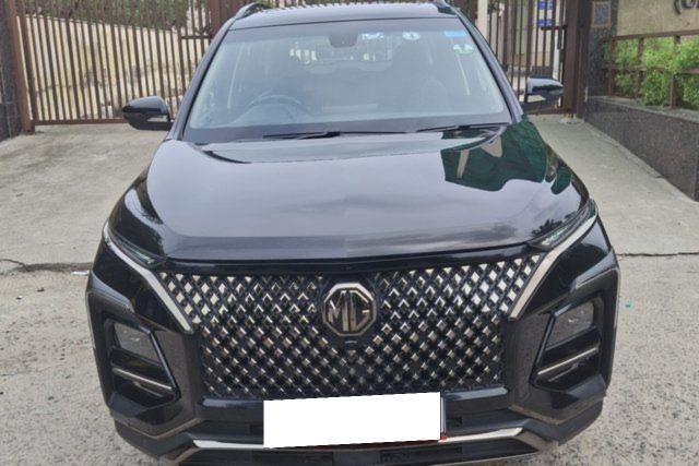 MG Hector BlackStorm CVT 2024-2025 Second-hand 2025 MG Hector BlackStorm CVT 2024-2025 for sale in New Delhi