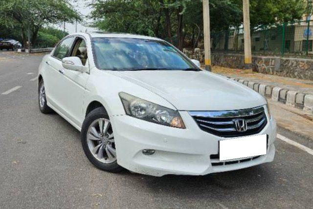 Second-hand 2013 Honda New Accord 2.4 M/T for sale in New Delhi