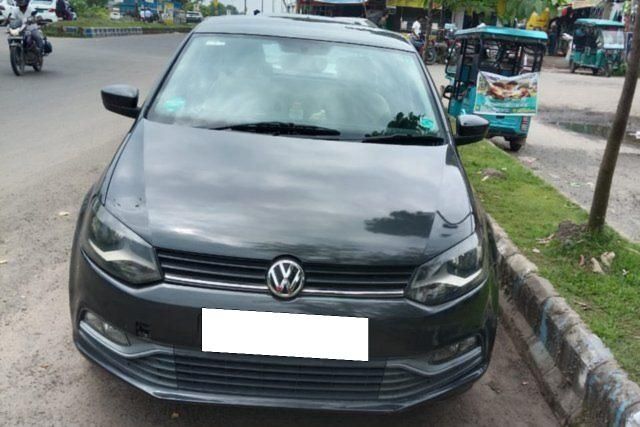 Volkswagen Polo 1.2 MPI Comfortline Second-hand 2015 Volkswagen Polo 1.2 MPI Comfortline for sale in North 24 Parganas