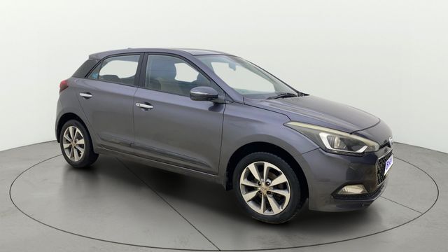 Hyundai i20 Asta 1.2 Second-hand 2016 Hyundai i20 Asta 1.2 for sale in Ahmedabad