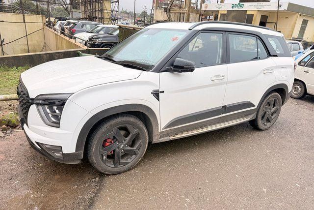 Second-hand 2023 Hyundai Alcazar 1.5 Signature (O) 7-Seater Diesel AT for sale in Bangalore