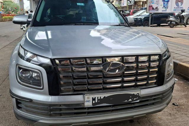 Second-hand 2023 Hyundai Venue SX Opt Turbo DCT BSVI for sale in Mumbai